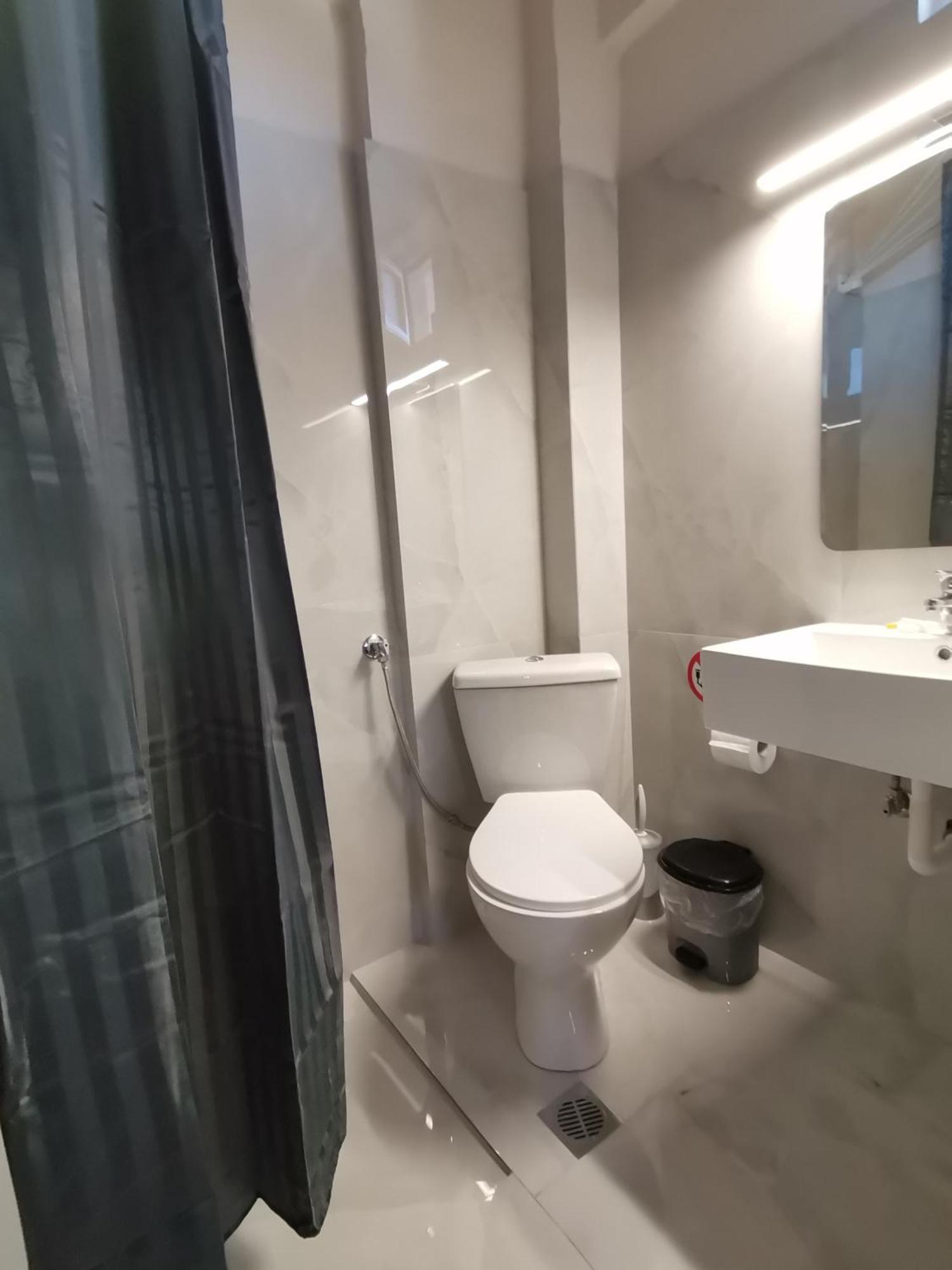 Studios Lia Adults Only -Fully Renovated 克里斯阿穆迪亚 外观 照片
