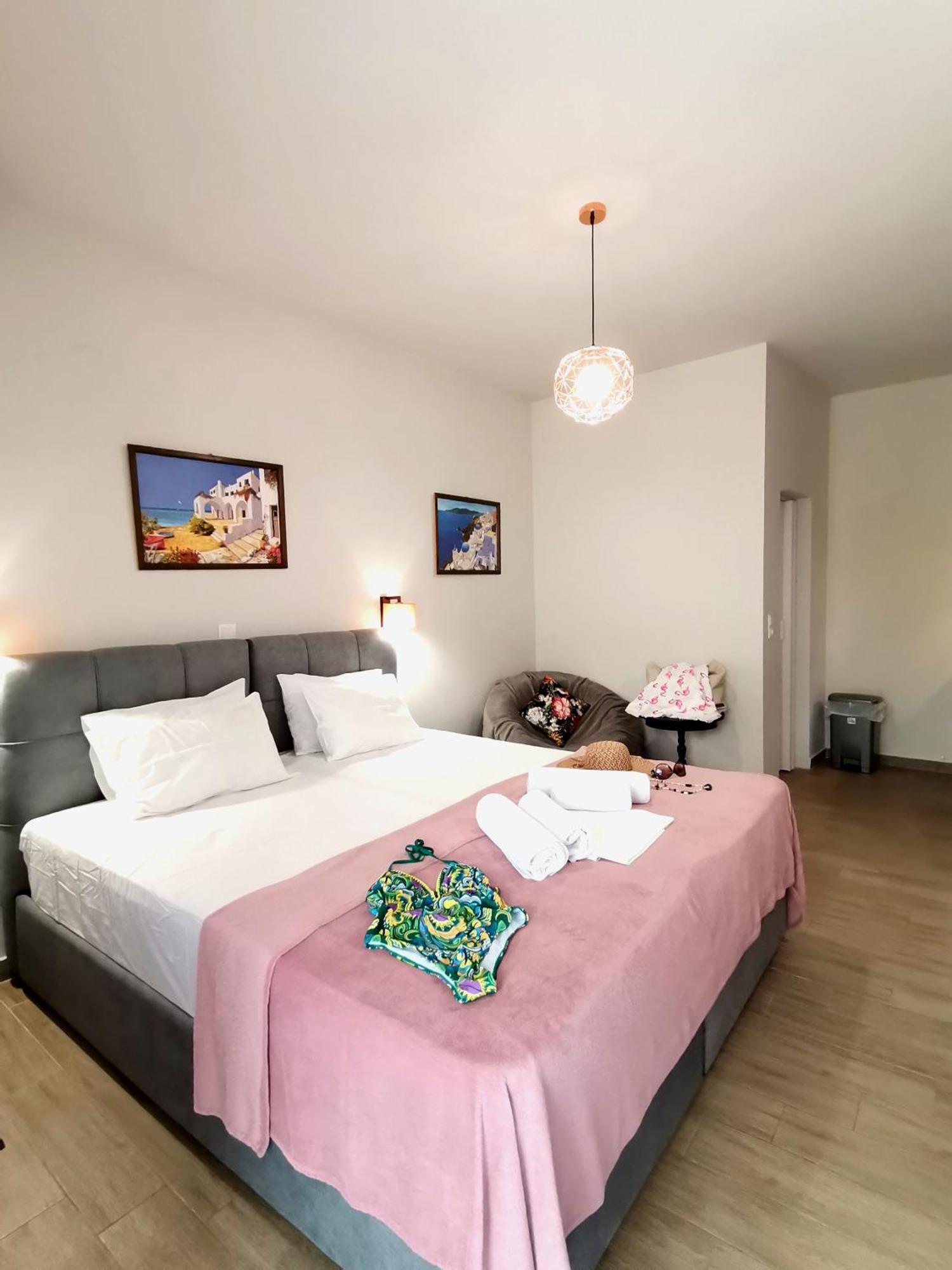 Studios Lia Adults Only -Fully Renovated 克里斯阿穆迪亚 外观 照片