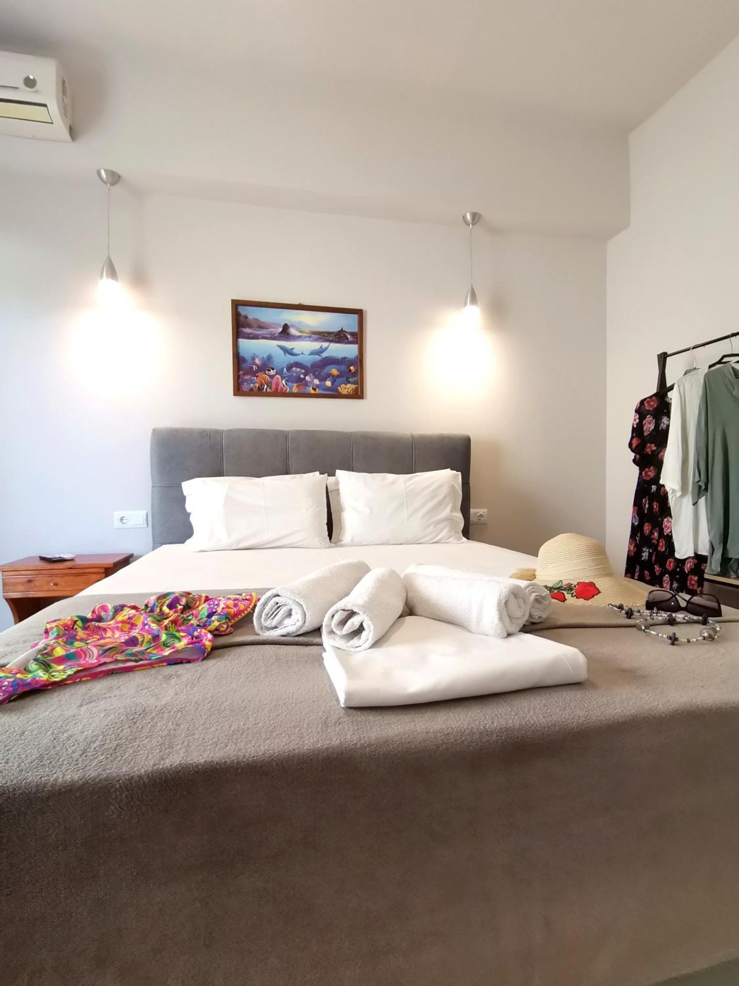 Studios Lia Adults Only -Fully Renovated 克里斯阿穆迪亚 外观 照片